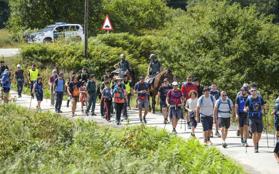 Once adolescentes autistas recorren el Camino de Santiago